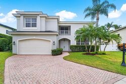 Pre-foreclosure in  Sw 2nd Ave Boca Raton, FL 33432