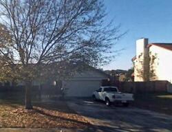 Pre-foreclosure in  Thousand Oaks Rd Orlando, FL 32818