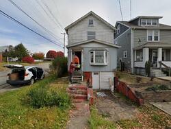 Pre-foreclosure Listing in F St MCKEESPORT, PA 15133