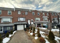 Pre-foreclosure in  Newberry Rd Philadelphia, PA 19154