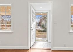 Pre-foreclosure in  Fort Salonga Rd Northport, NY 11768