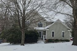 Pre-foreclosure in  Pebblepath Pkwy Mechanicsville, VA 23111
