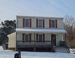 Pre-foreclosure in  Ivy Heights Ln Highland Springs, VA 23075