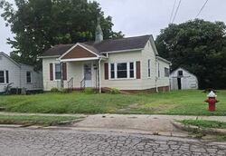 Pre-foreclosure in  Hughes St Danville, VA 24541