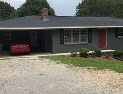 Pre-foreclosure in  28th St Haleyville, AL 35565