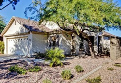 Pre-foreclosure in  E IRONHORSE CT Gilbert, AZ 85297