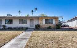 Pre-foreclosure in  W Thunderbird Blvd Sun City, AZ 85351
