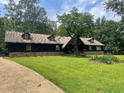 Pre-foreclosure in  County Line Rd Little Rock, AR 72210