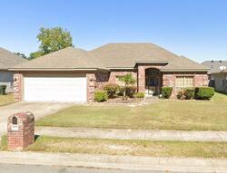 Pre-foreclosure in  Chateaus Ln Little Rock, AR 72210