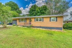  Glenview St, Harrison AR