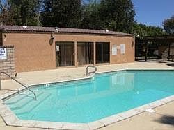 Pre-foreclosure in  Summit View Dr Rosamond, CA 93560