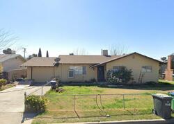 Pre-foreclosure in  Preston Ave Strathmore, CA 93267