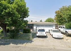 Pre-foreclosure in  Novak Dr Petaluma, CA 94954