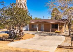 Pre-foreclosure in  Elk Trl Yucca Valley, CA 92284