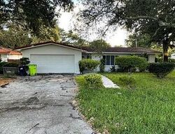 Pre-foreclosure in  Nw 88th St Miami, FL 33150