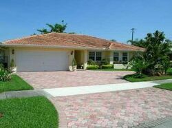 Pre-foreclosure in  SW 26TH TER Miami, FL 33175