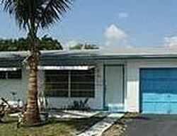 Pre-foreclosure in  Nw 68th Ter Fort Lauderdale, FL 33313