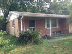 Pre-foreclosure in  ROANOKE BLVD Jacksonville, FL 32208