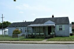 Pre-foreclosure in  W Broadway St Kokomo, IN 46901