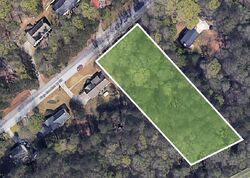 Pre-foreclosure in  Kings Mountain Dr Ne Conyers, GA 30012