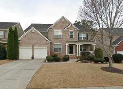 Pre-foreclosure in  Acorn Dr Acworth, GA 30102