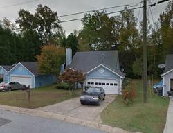 Pre-foreclosure in  Killarney Dr Sw Marietta, GA 30008