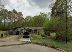 Pre-foreclosure in  Hunters Cv Powder Springs, GA 30127