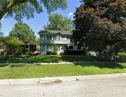 Pre-foreclosure in  S Cherry St Itasca, IL 60143