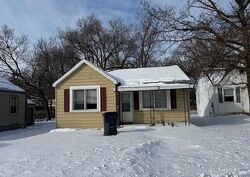 Pre-foreclosure in  W Main St Belleville, IL 62226