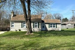 Pre-foreclosure in  SCHALCK DR Rockford, IL 61103