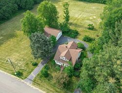 Pre-foreclosure in  Michigan Ave Rockford, IL 61102