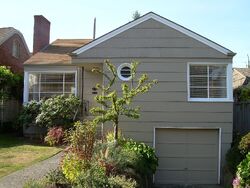 Pre-foreclosure in  Mcgilvra Blvd E Seattle, WA 98112