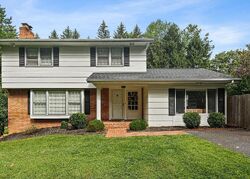 Pre-foreclosure in  Broadway Rd Lutherville Timonium, MD 21093