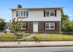 Pre-foreclosure in  Sollers Point Rd Dundalk, MD 21222