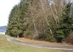 Pre-foreclosure in  100th St Ne Granite Falls, WA 98252