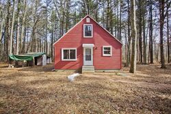  Osborne Rd, Ware MA