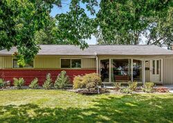 Pre-foreclosure in  Halmich Dr Warren, MI 48092