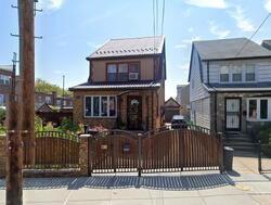 Pre-foreclosure in  53rd Dr Maspeth, NY 11378