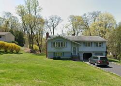 Juniper Ter, Ringwood NJ