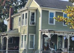  N 2nd St, Millville NJ