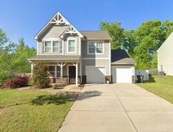Pre-foreclosure in  Lake Vista Dr Mount Holly, NC 28120