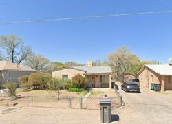Pre-foreclosure in  Riverside Dr Sw Albuquerque, NM 87105