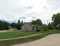 La Bouquet Ct, Sterling Heights MI