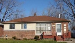 Pre-foreclosure in  MARQUETTE ST Roseville, MI 48066