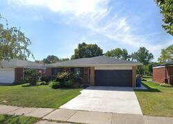 Pre-foreclosure in  Diena Dr Warren, MI 48088