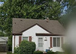 Pre-foreclosure in  Garfield St Roseville, MI 48066