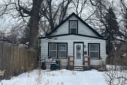 Pre-foreclosure in  30th Ave S Minneapolis, MN 55406