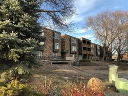 Pre-foreclosure in  FORD RD UNIT 227 Minneapolis, MN 55426