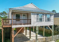 Pre-foreclosure in  Avenue A Bay Saint Louis, MS 39520