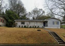 Pre-foreclosure in  John Allen St Vicksburg, MS 39180